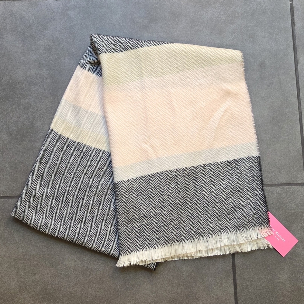 New Isaac Mizrahi Herr Scarf